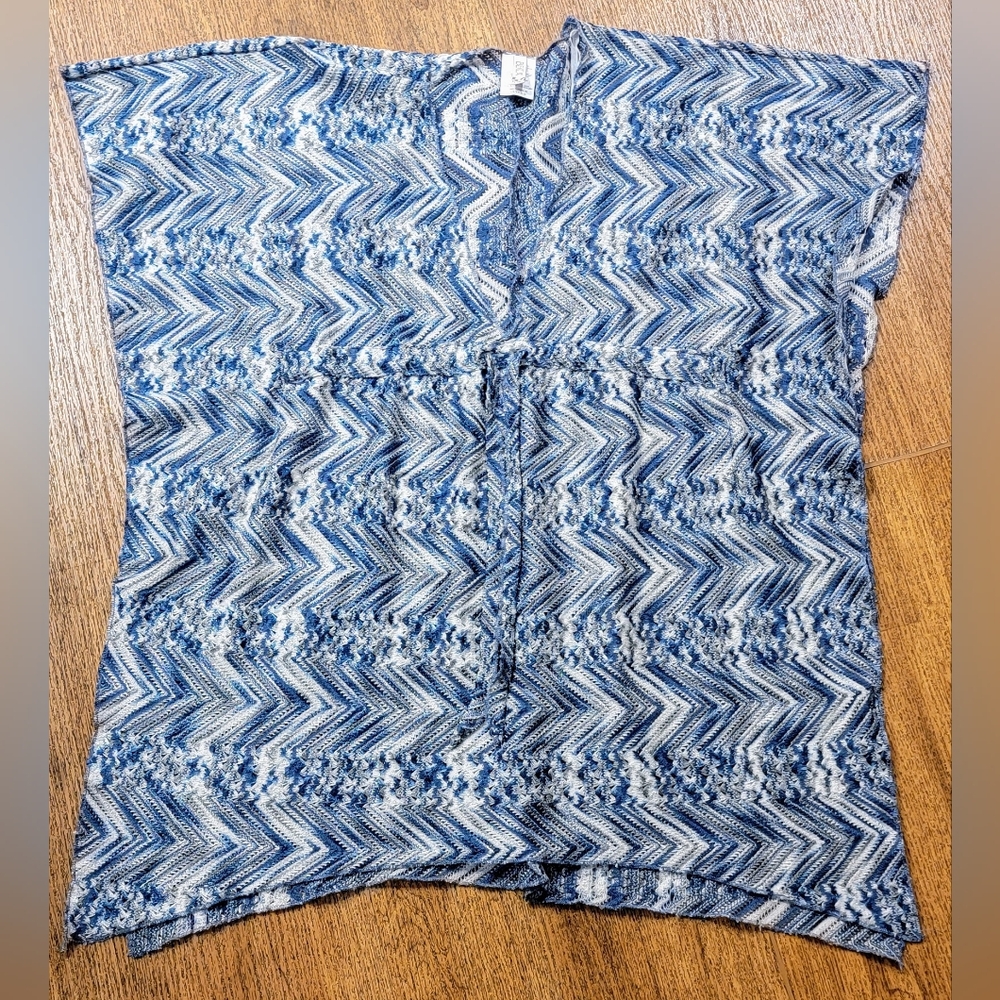 Becca Blue and White Chevron Swim Cover Up Sz SP